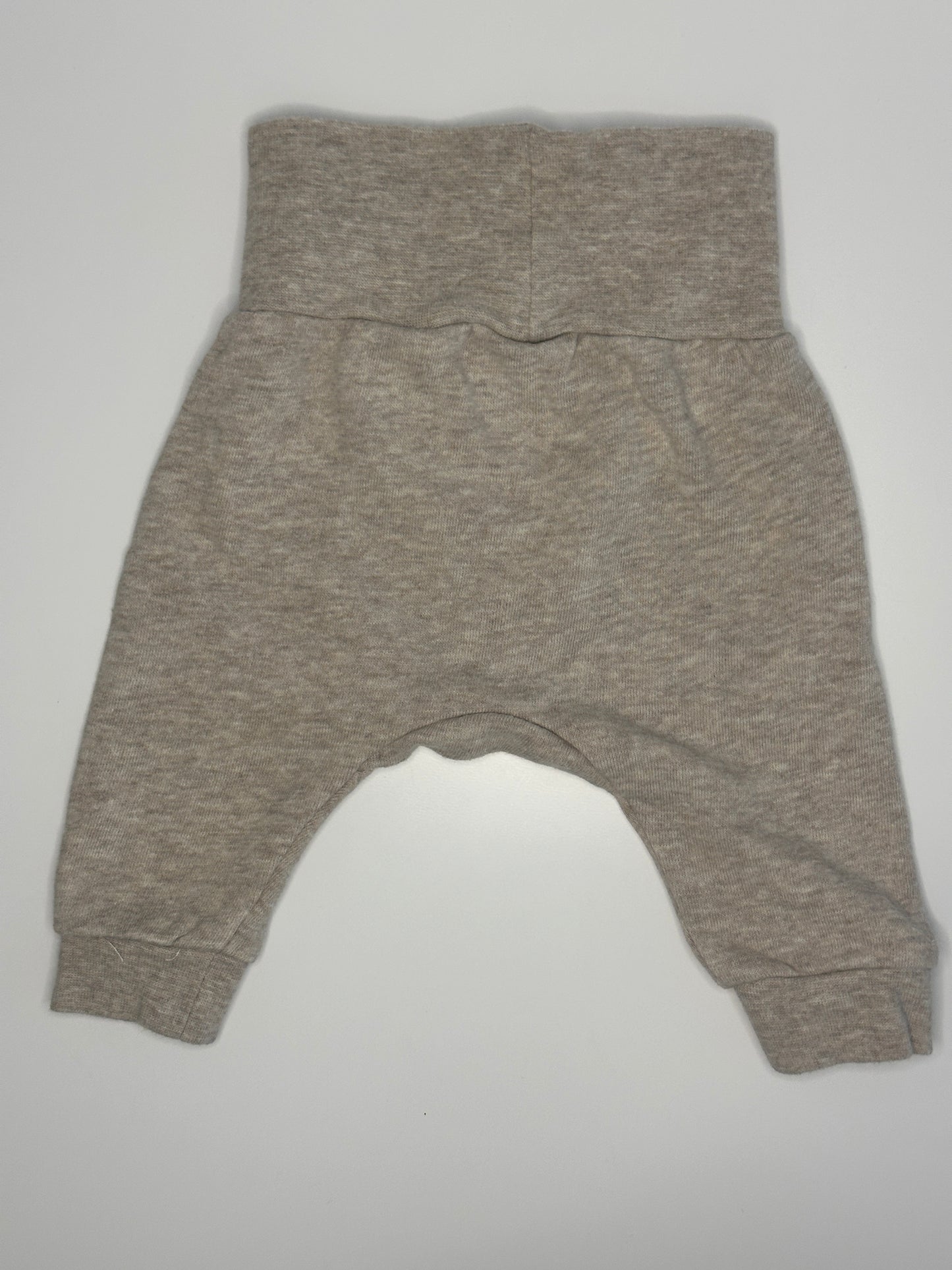Lange Hose mit breitem Bund Gr. 56 | Secondhand | MiniMoments
