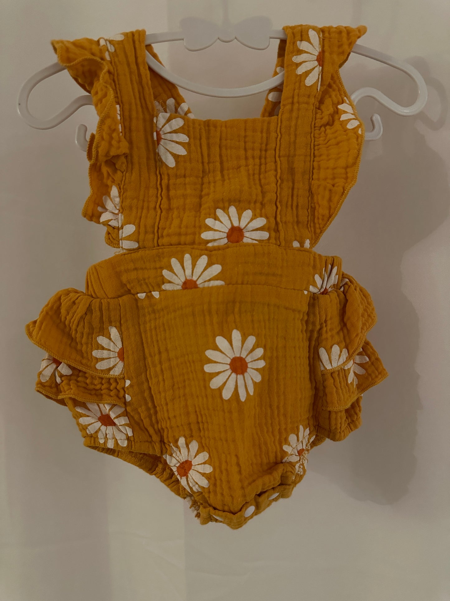 Body mit Trägern und Blumen | Secondhand | MiniMoments