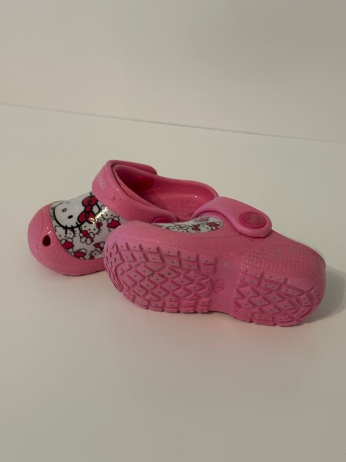 Crocs Hello Kitty | Secondhand | MiniMoments
