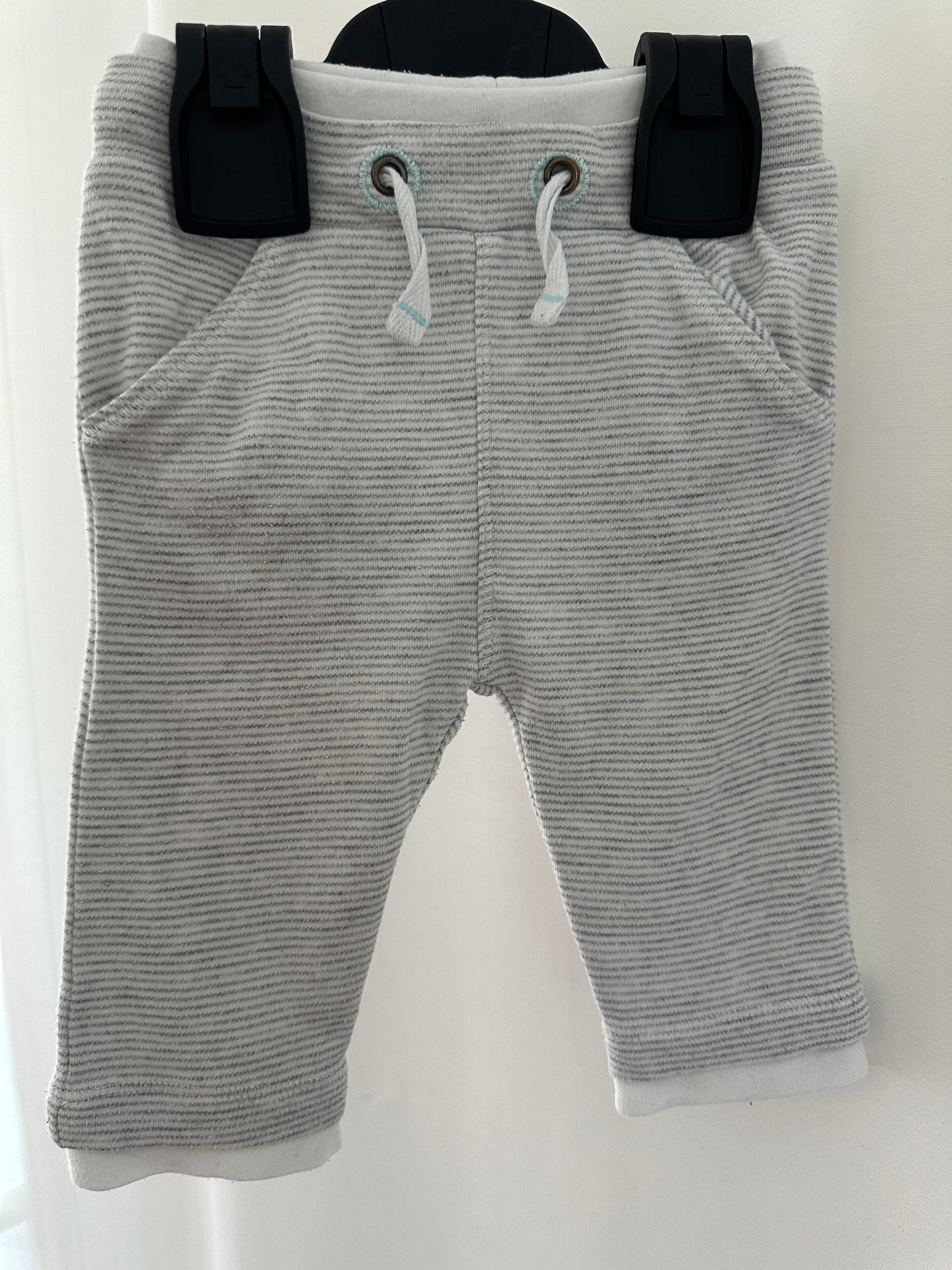 Hose lang Gr. 62 | Secondhand | MiniMoments