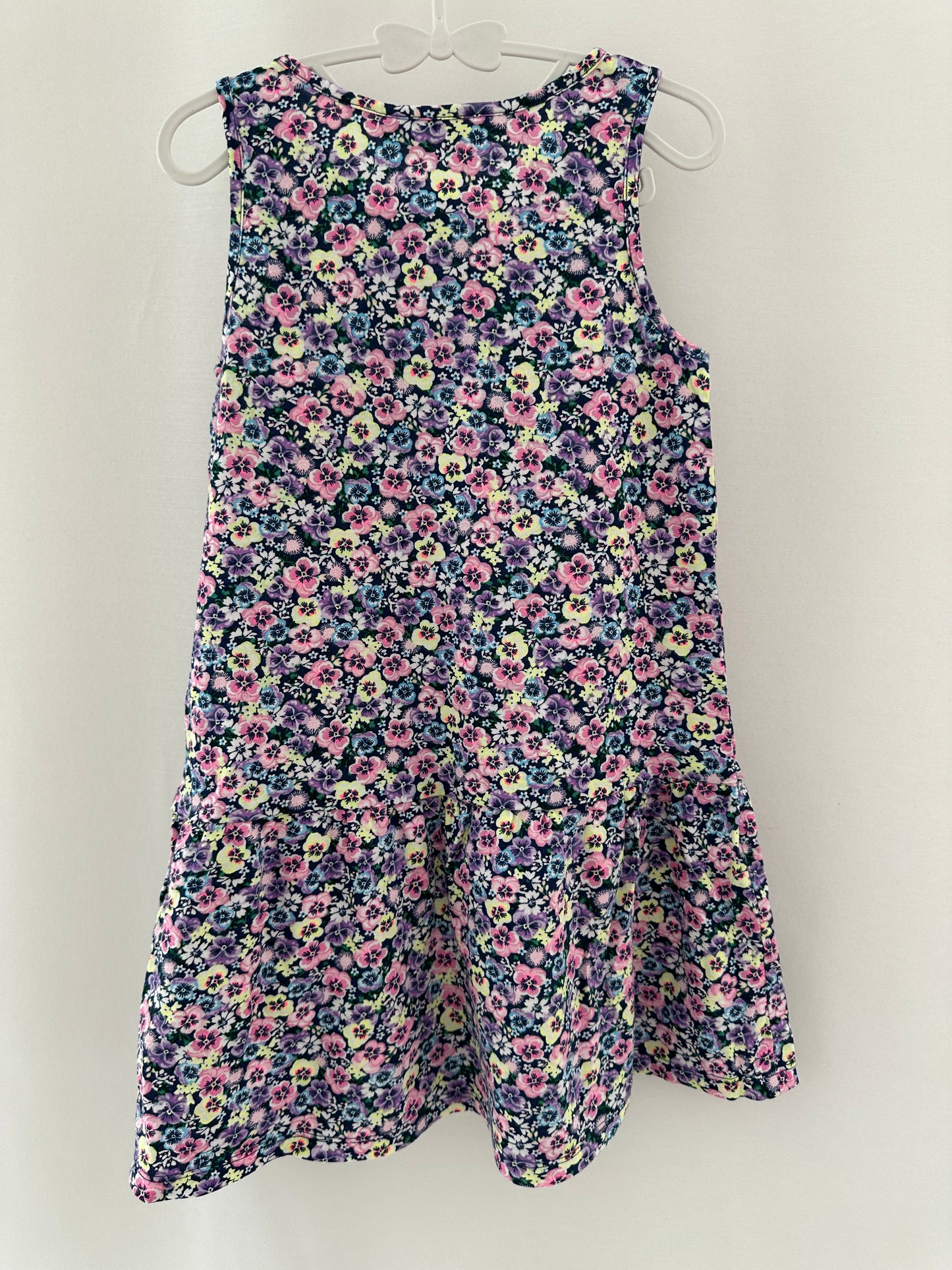 Sommerkleid mit farbigen Blümchen Gr. 110/116 | Secondhand | MiniMoments