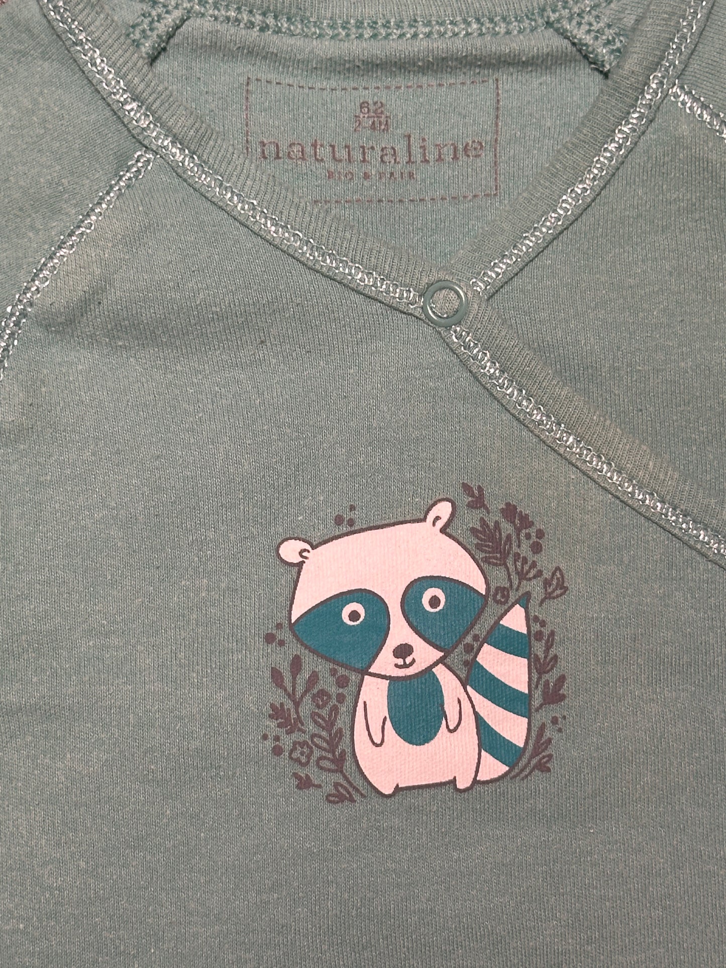 Langarmbody mit Waschbär | Secondhand | MiniMoments