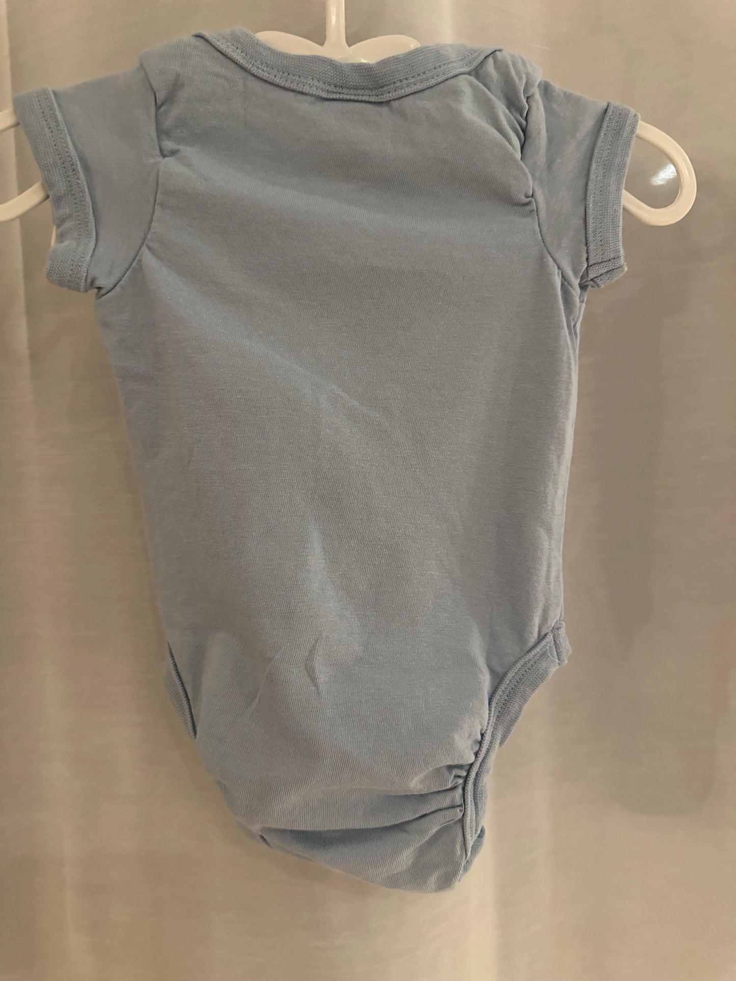 Kurzarmbody little happy Baby | Secondhand | MiniMoments