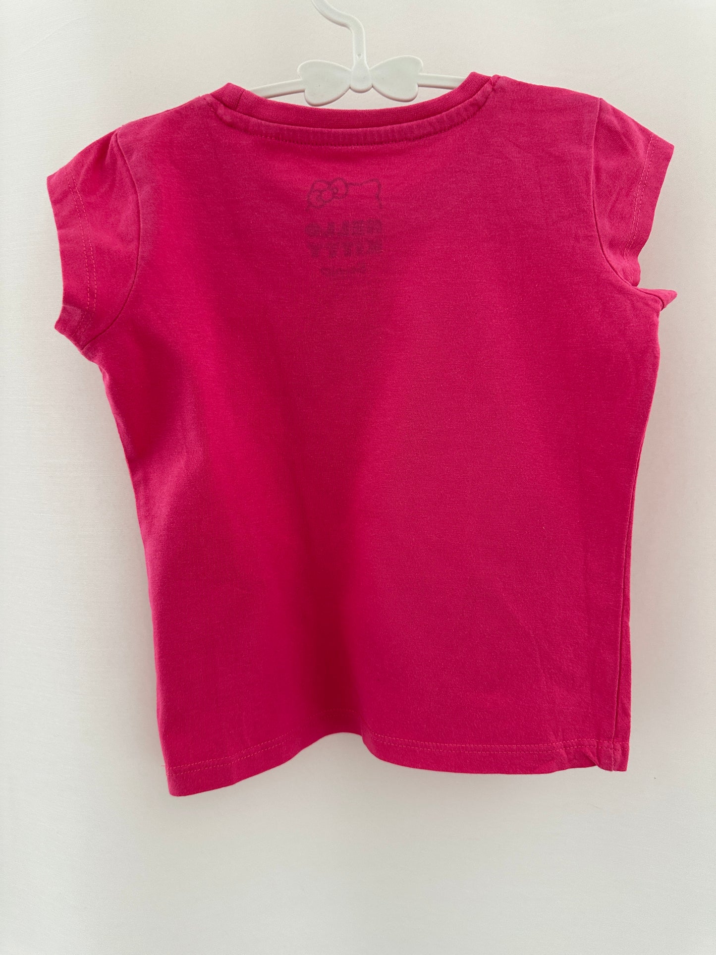 T-Shirt Hello Kitty in Pink Gr. 104 | Secondhand | MiniMoments