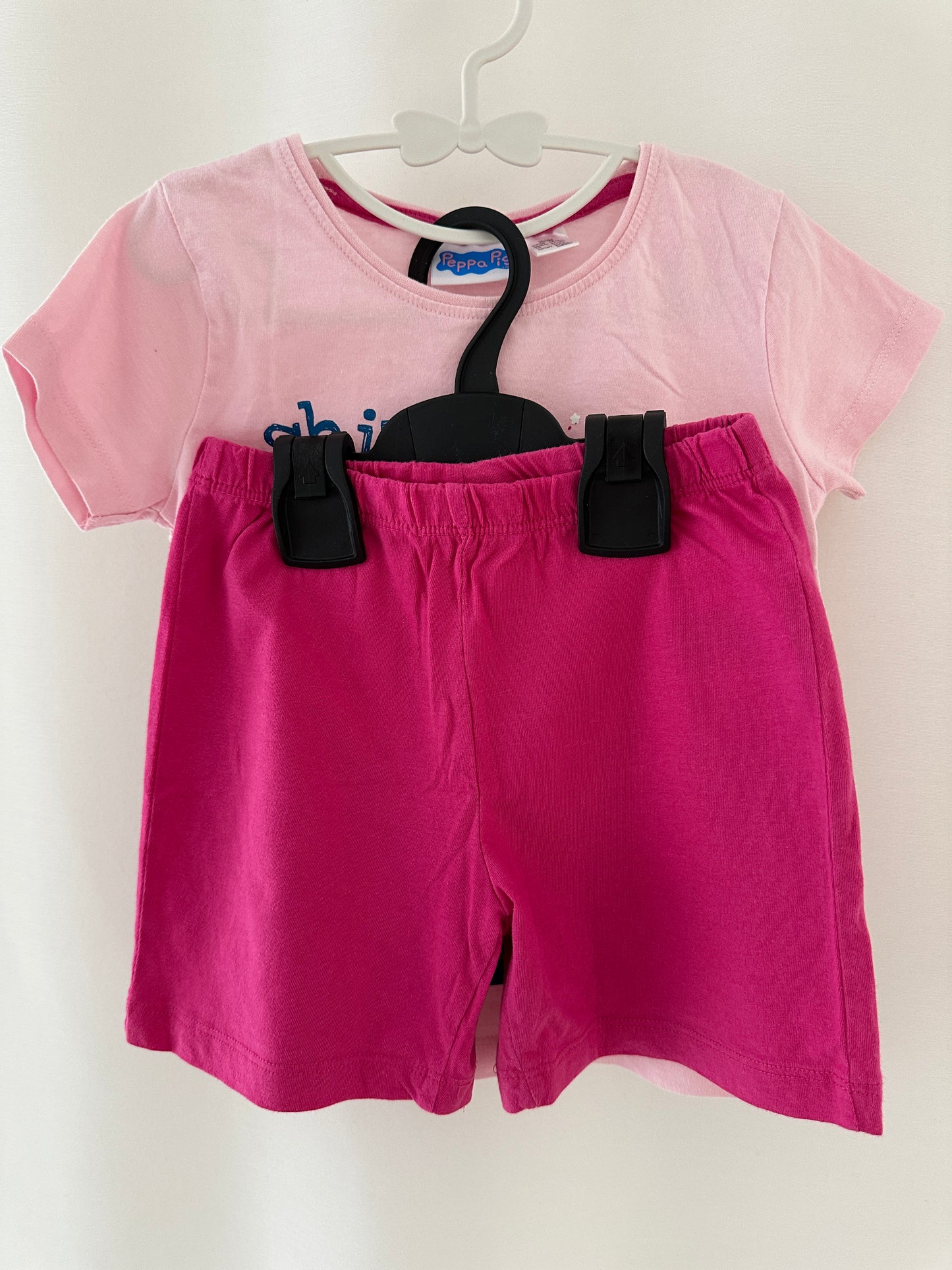 T-Shirt & Shorts Set Peppa Pig Gr. 98/104 | Secondhand | MiniMoments
