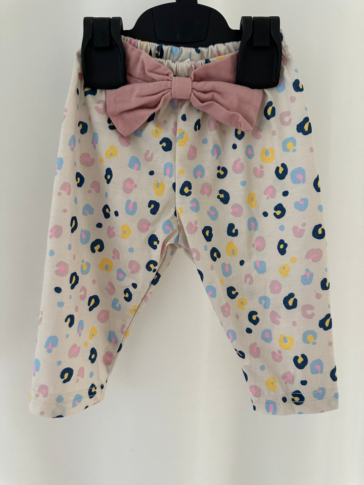 Langarmbody und lange Hose Set Gr. 62/68 | Secondhand | MiniMoments