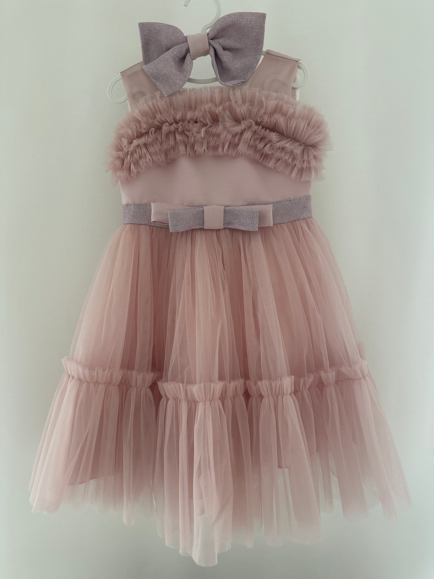 Festkleid mit Schlaufe Gr. 110 | Secondhand | MiniMoments