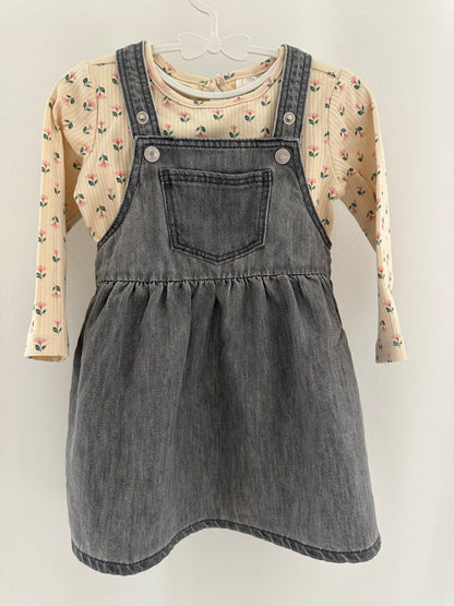 Latzhosen-Kleid mit Pullover Set Gr. 80 | Secondhand | MiniMoments