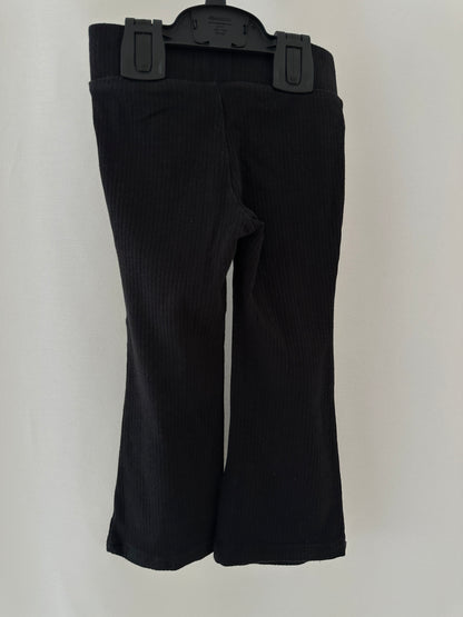 Stoffhose schwarz Gr. 104 | Secondhand | MiniMoments