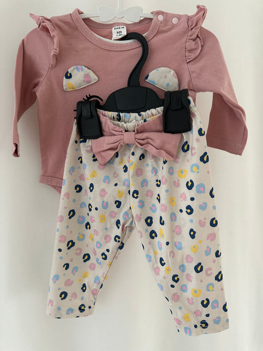 Langarmbody und lange Hose Set Gr. 62/68 | Secondhand | MiniMoments