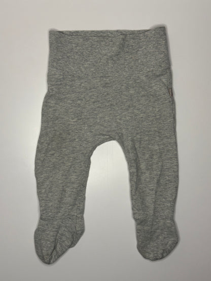Lange Hose mit Füsslingen Gr. 62 | Secondhand | MiniMoments