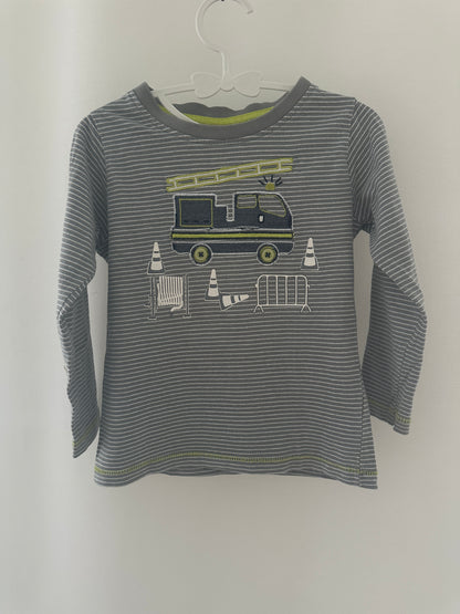 Pullover mit Feuerwehrauto Gr. 92 | Secondhand | MiniMoments