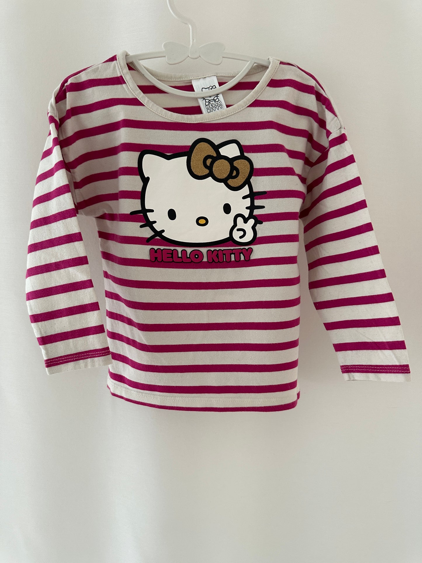 Pullover Hello Kitty mit pinken Streifen Gr. 98 | Secondhand | MiniMoments