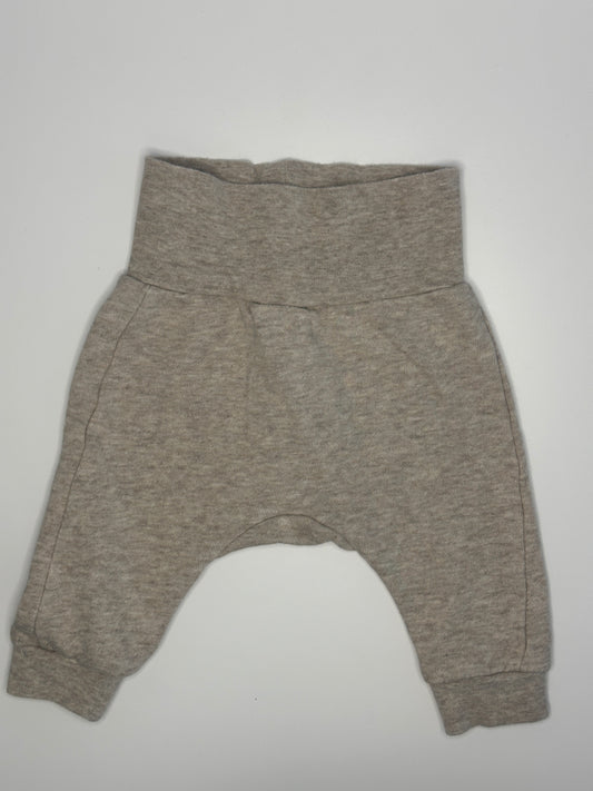Lange Hose mit breitem Bund Gr. 56 | Secondhand | MiniMoments
