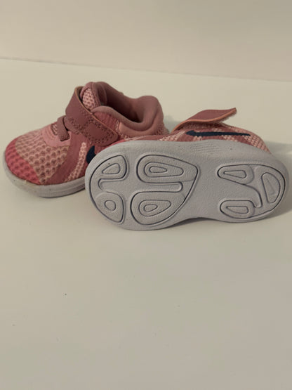 Schuhe Nike Gr. 17 | Secondhand | MiniMoments