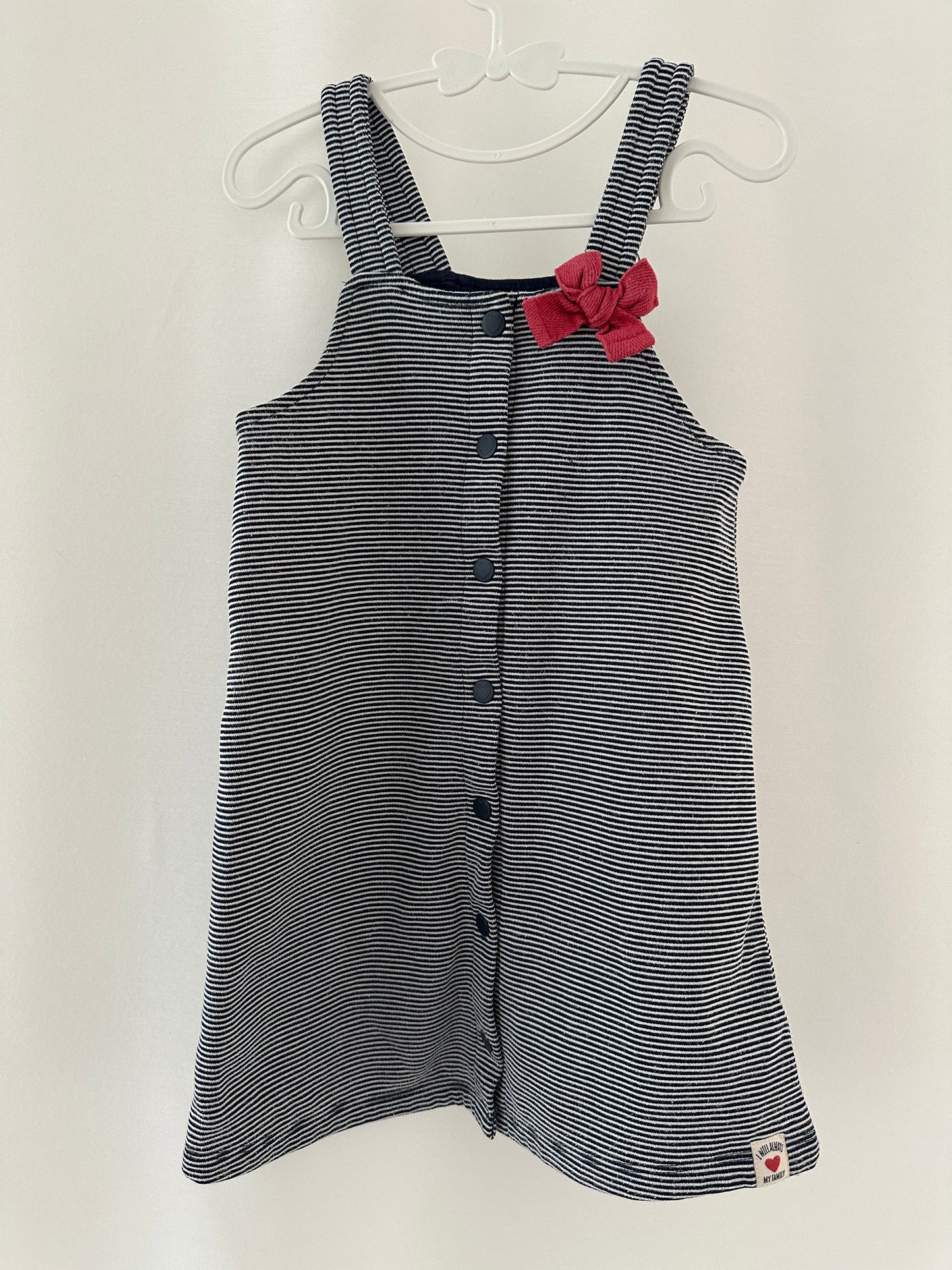Kleid mit Träger und roter Schlaufe Gr. 98 | Secondhand | MiniMoments