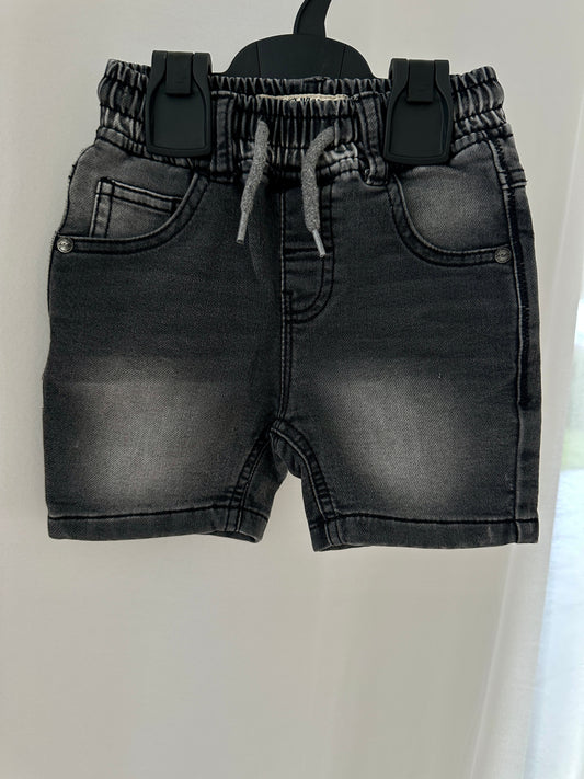 Kurze Hose / Shorts mit Bändeli | Secondhand | MiniMoments