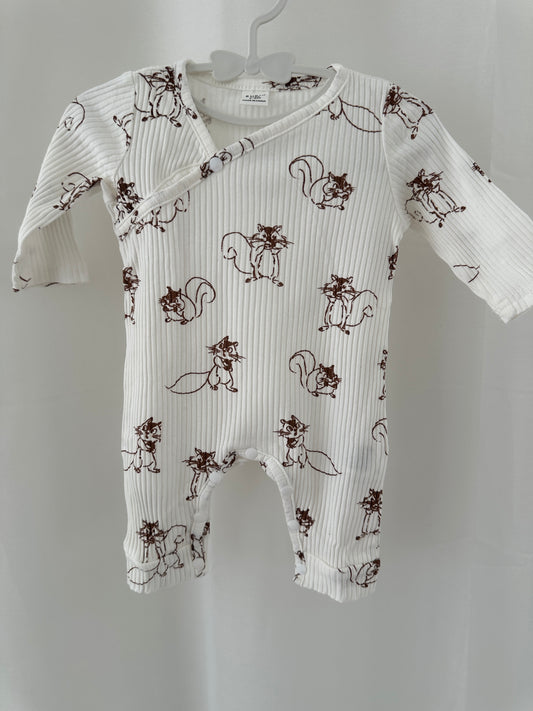 Strampler mit Eichhörnchen | Secondhand | MiniMoments