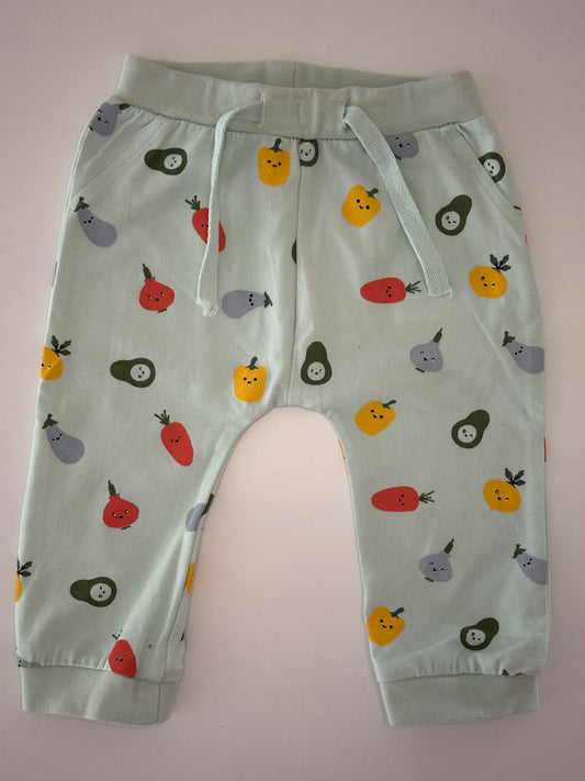 Babyhose mit Gemüse-Motiv Gr. 68 | Secondhand | MiniMoments