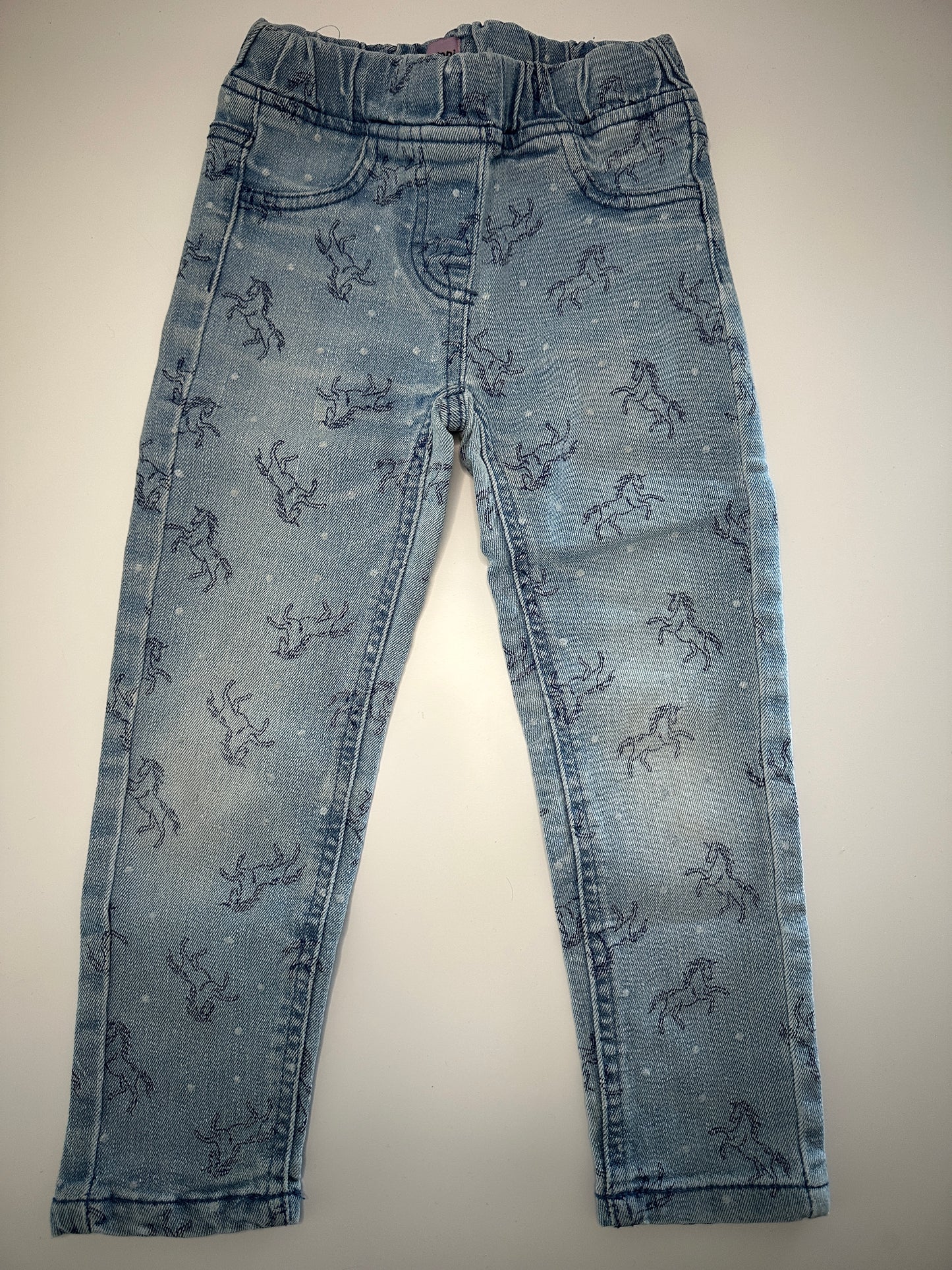 Jeans-Leggings mit Pferdemuster Gr. 104 | Secondhand | MiniMoments