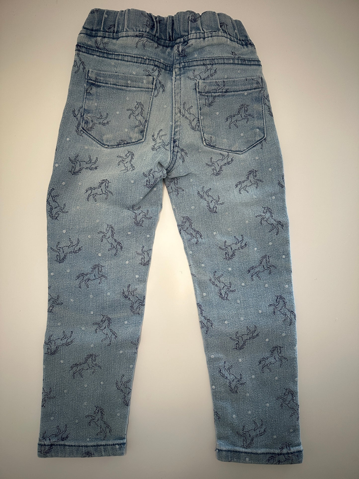 Jeans-Leggings mit Pferdemuster Gr. 104 | Secondhand | MiniMoments